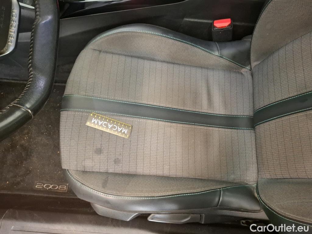  Peugeot  2008  Allure Pack 1.2 PureTech 130CV BVA8 E6d #45