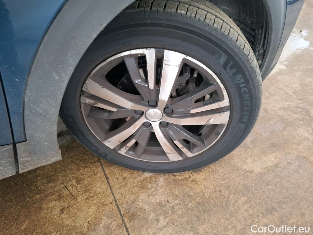  Peugeot  3008  GT 1.2 PureTech 130CV BVA8 E6d #19