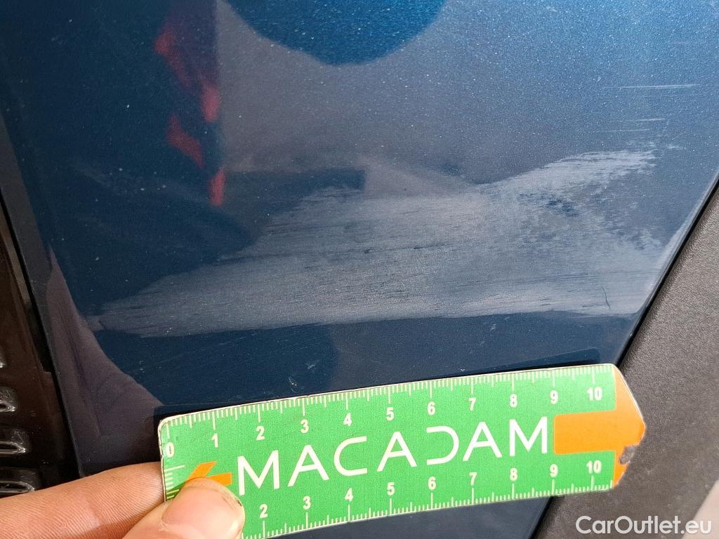  Peugeot  3008 PEUGEOT  / 2020 / 5P / SUV 1.6 HYBRID 225 E-EAT8 Allure Pack #6