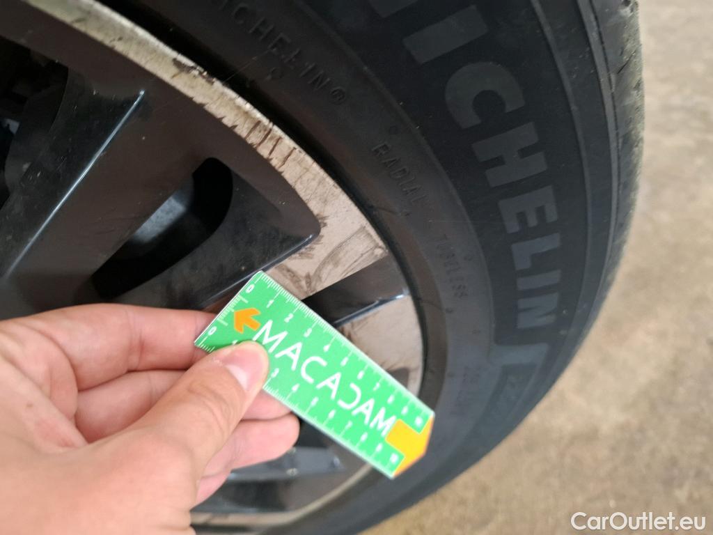  Peugeot  3008  GT 1.2 PureTech 130CV BVA8 E6d #22