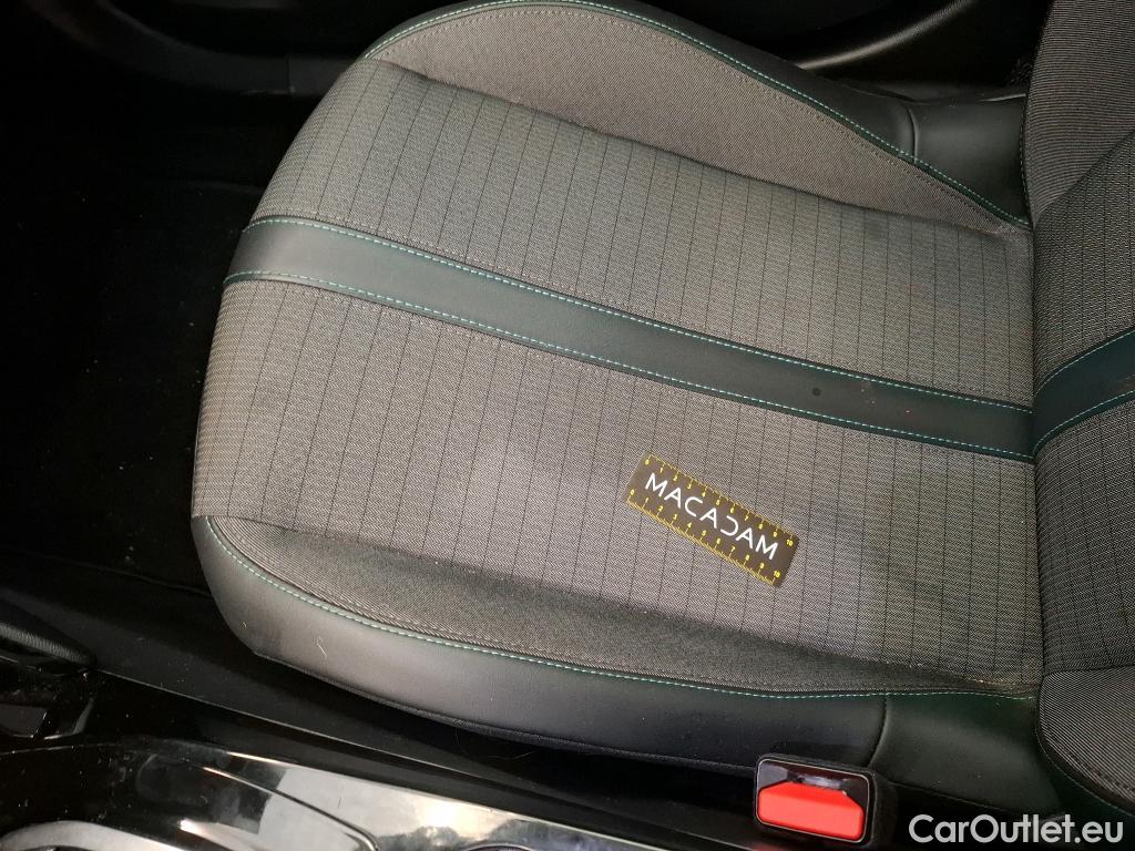  Peugeot  2008  Allure Pack 1.2 PureTech 130CV BVA8 E6d #42