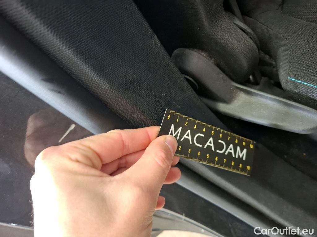  Peugeot  5008  Active Pack 1.5 HDi 130CV BVA8 7 Sieges E6d #24