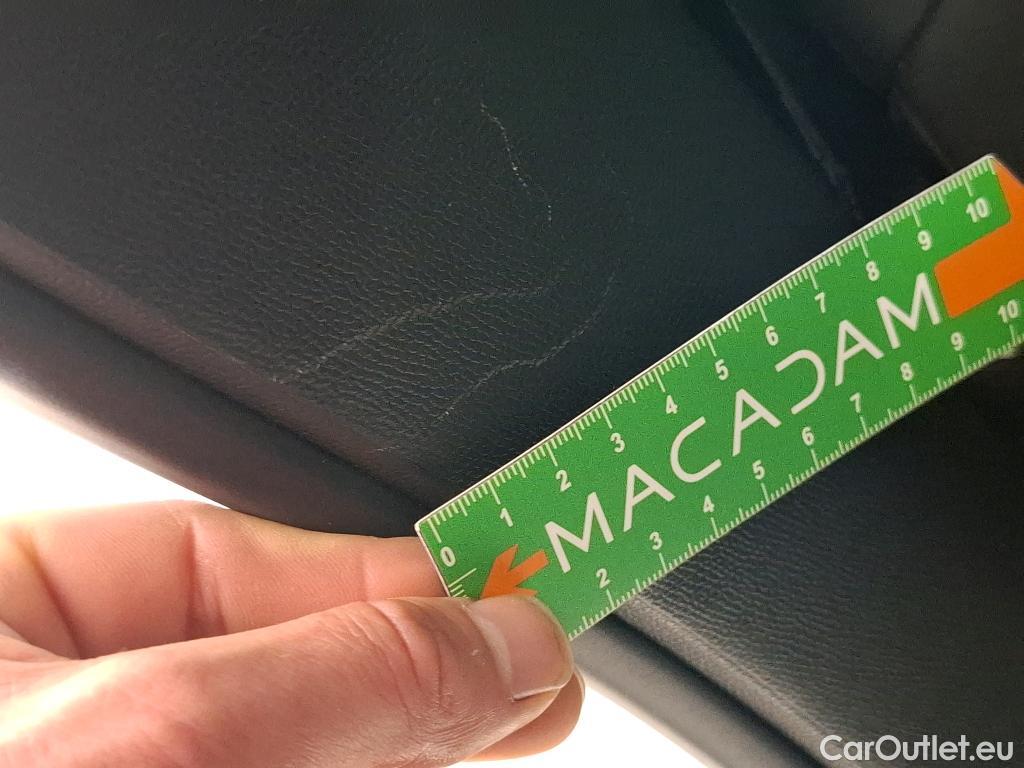  Peugeot  208  Allure Business 1.2 PureTech 100CV BVM6 E6d #2