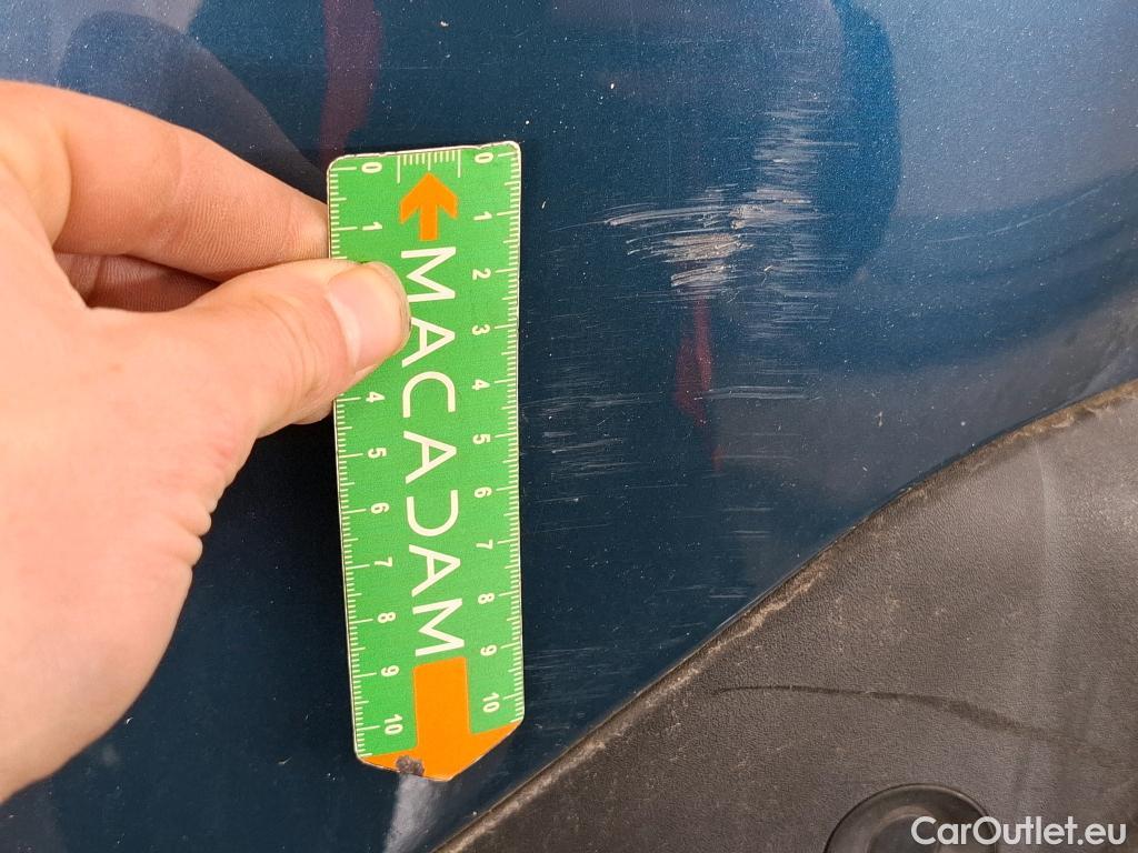  Peugeot  3008 PEUGEOT  / 2020 / 5P / SUV 1.6 HYBRID 225 E-EAT8 Allure Pack #11