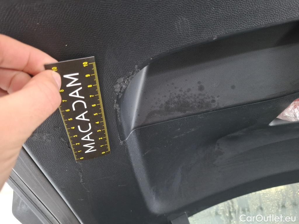  Peugeot  2008  Allure Pack 1.2 PureTech 130CV BVA8 E6d #32