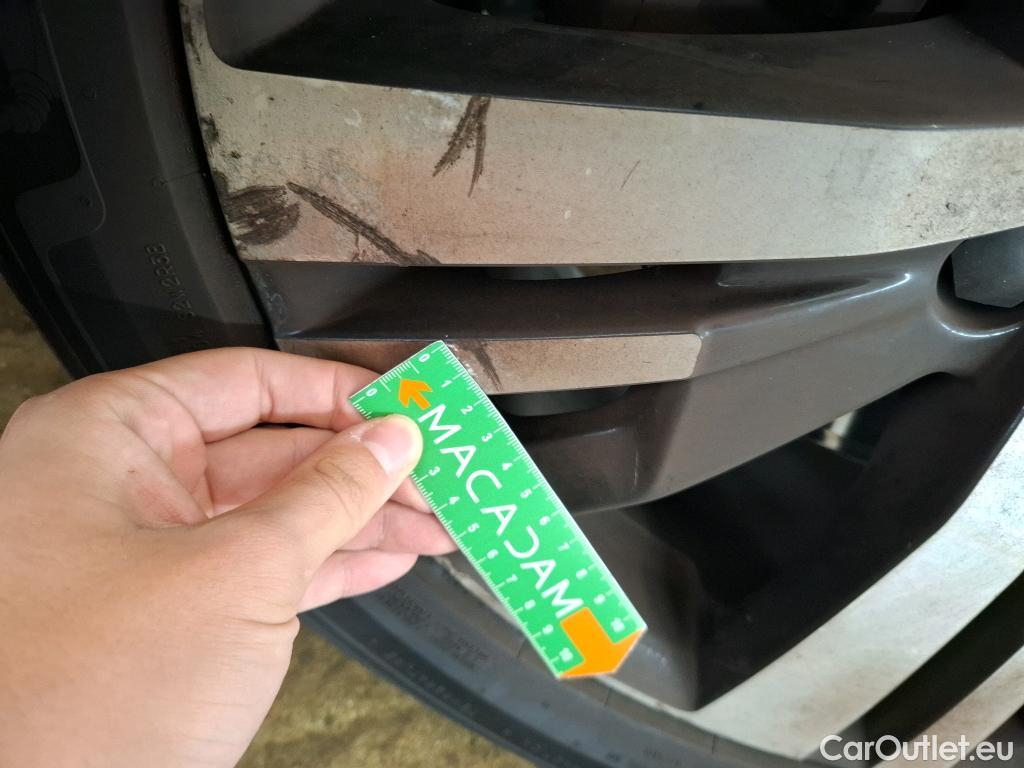  Peugeot  3008  GT 1.2 PureTech 130CV BVA8 E6d #18