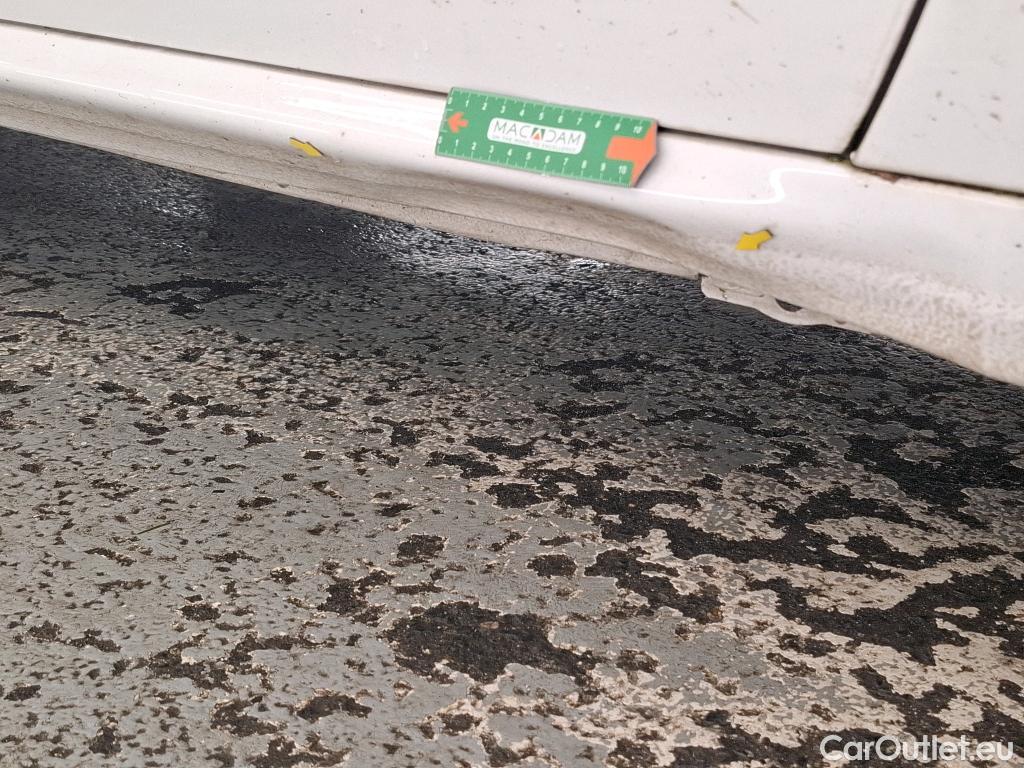  Peugeot  208  Allure Business 1.2 PureTech 110CV BVM6 E6dT #7