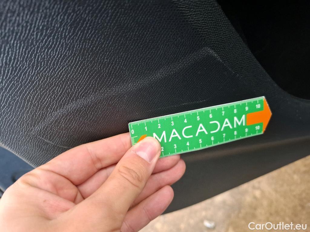  Peugeot  3008  GT 1.2 PureTech 130CV BVA8 E6d #29