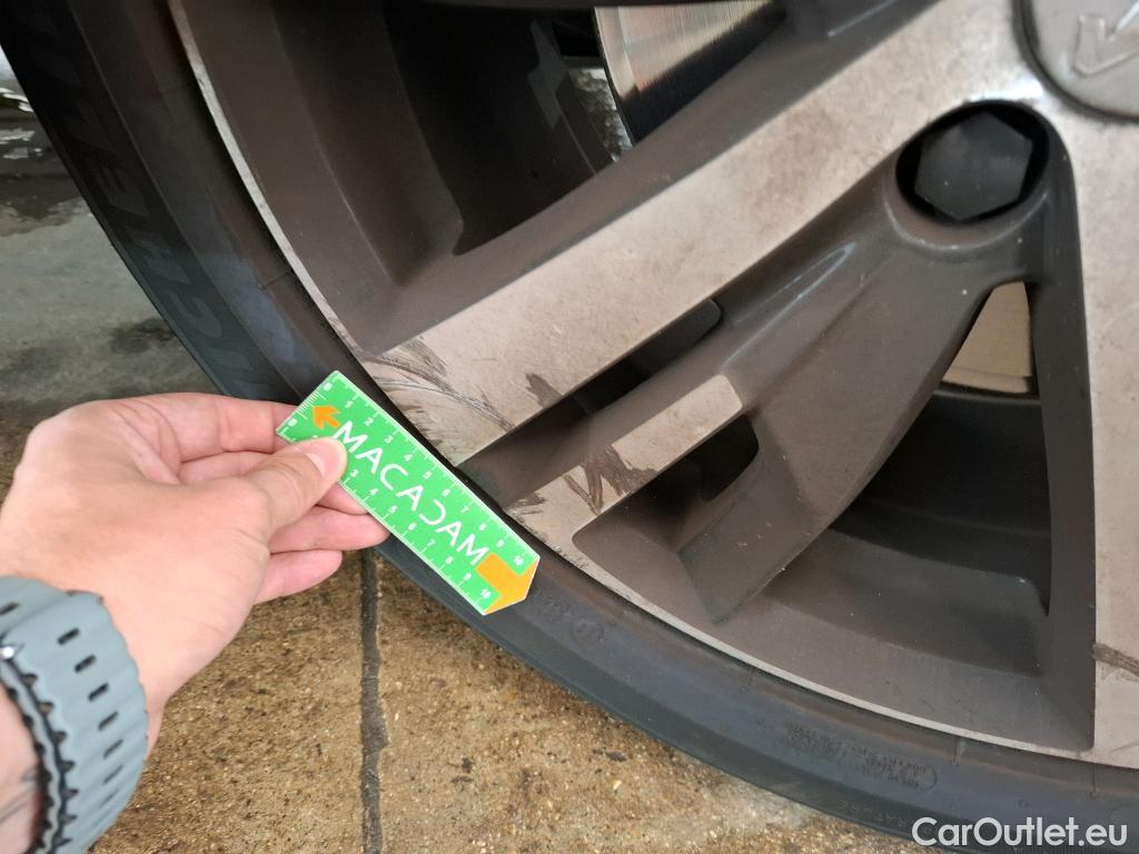  Peugeot  3008  GT 1.2 PureTech 130CV BVA8 E6d #27