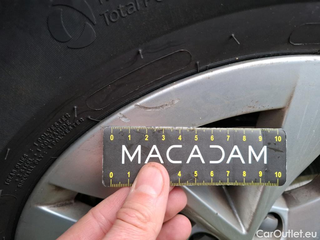  Skoda  Fabia  Ambition 1.0 TSI 95CV BVM5 E6d #13