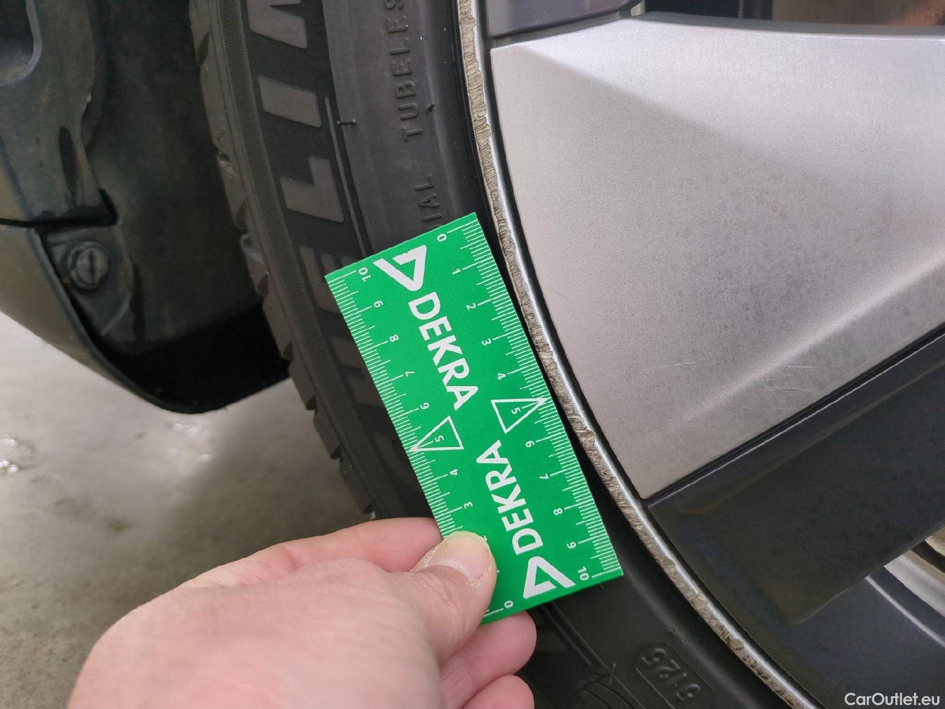  Tesla  Model Y TESLA  / 2020 / 5P / SUV Grand Autonomie Dual Motor AWD #5