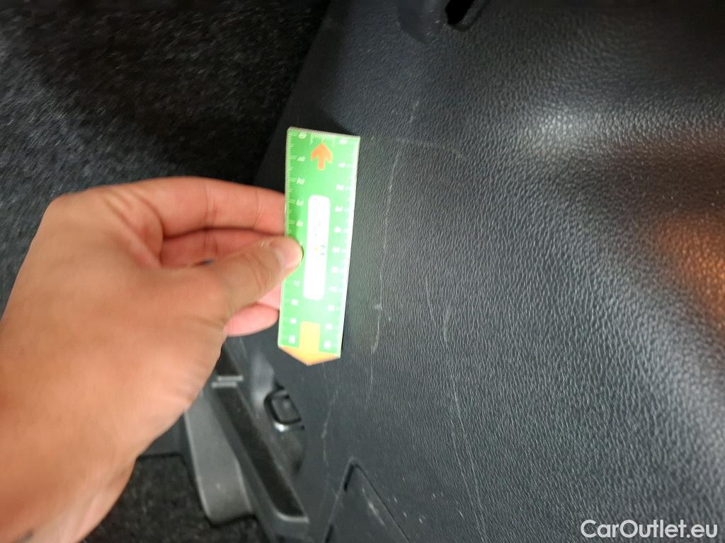  Skoda  Fabia SKODA  / 2021 / 5P / Berline 1.0 TSI 110 DSG7 Ambition #9