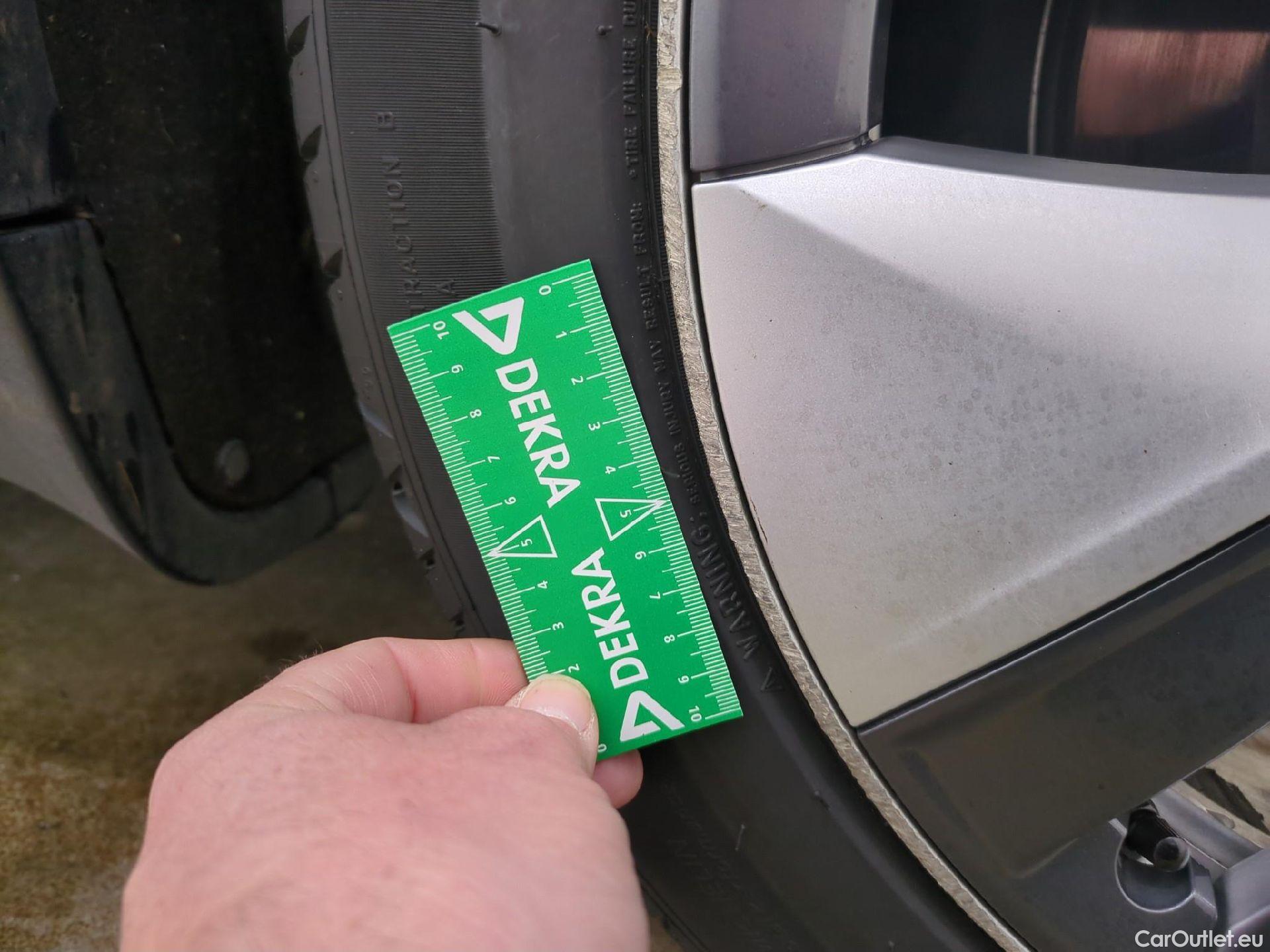  Tesla  Model Y TESLA  / 2020 / 5P / SUV Grand Autonomie Dual Motor AWD #9