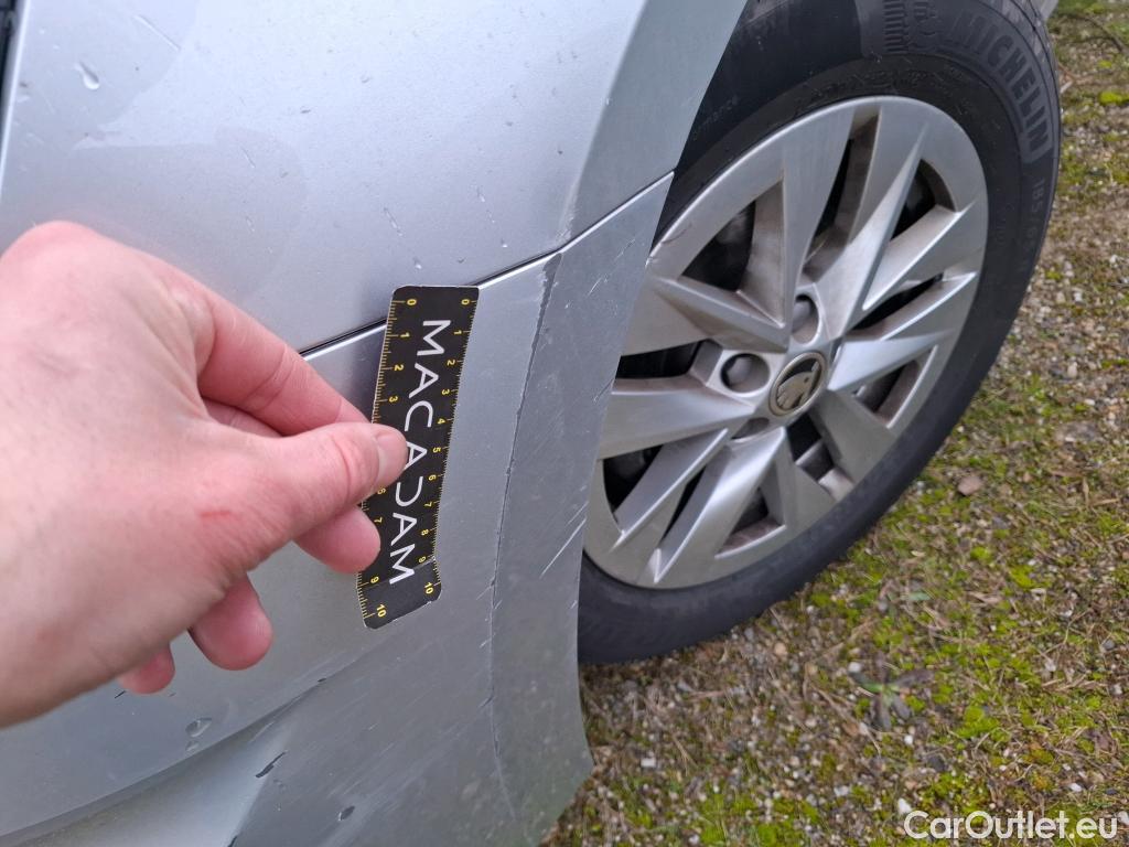  Skoda  Fabia  Ambition 1.0 TSI 95CV BVM5 E6d #10