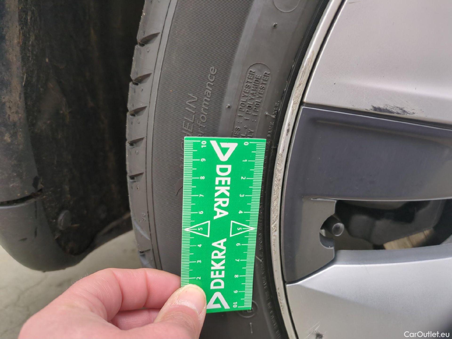  Tesla  Model Y TESLA  / 2020 / 5P / SUV Grand Autonomie Dual Motor AWD #14