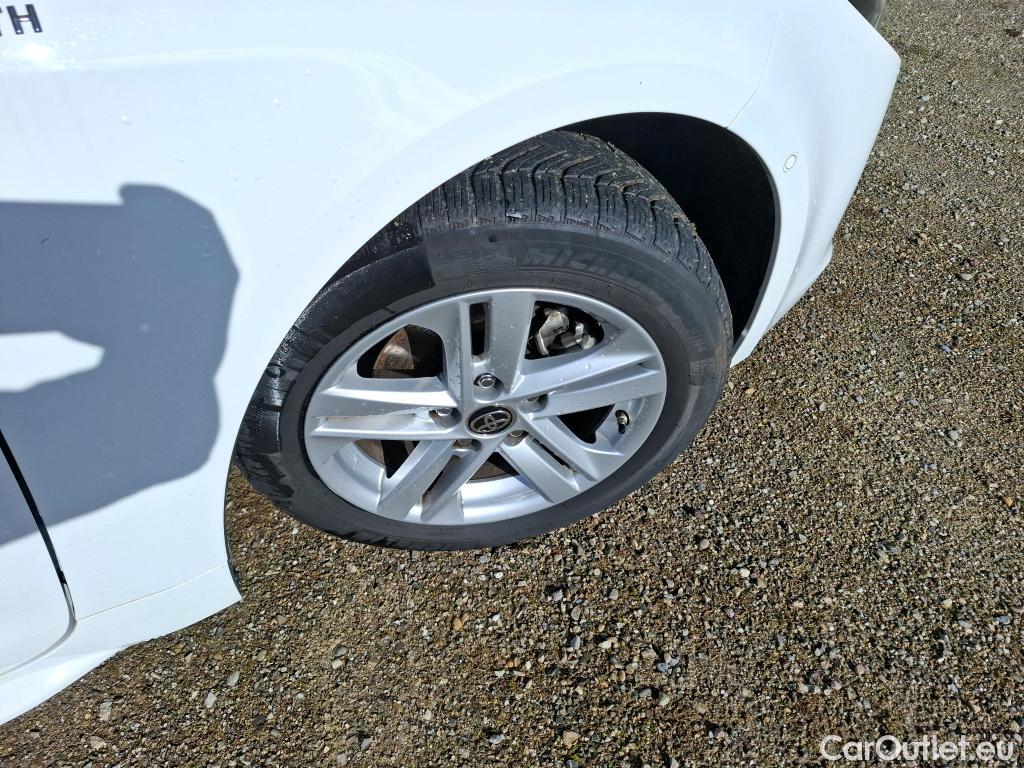  Toyota  Corolla TOYOTA  Touring Sports / 2018 / 5P / Break Hybride 122h Dynamic Business Beyond Zer #13