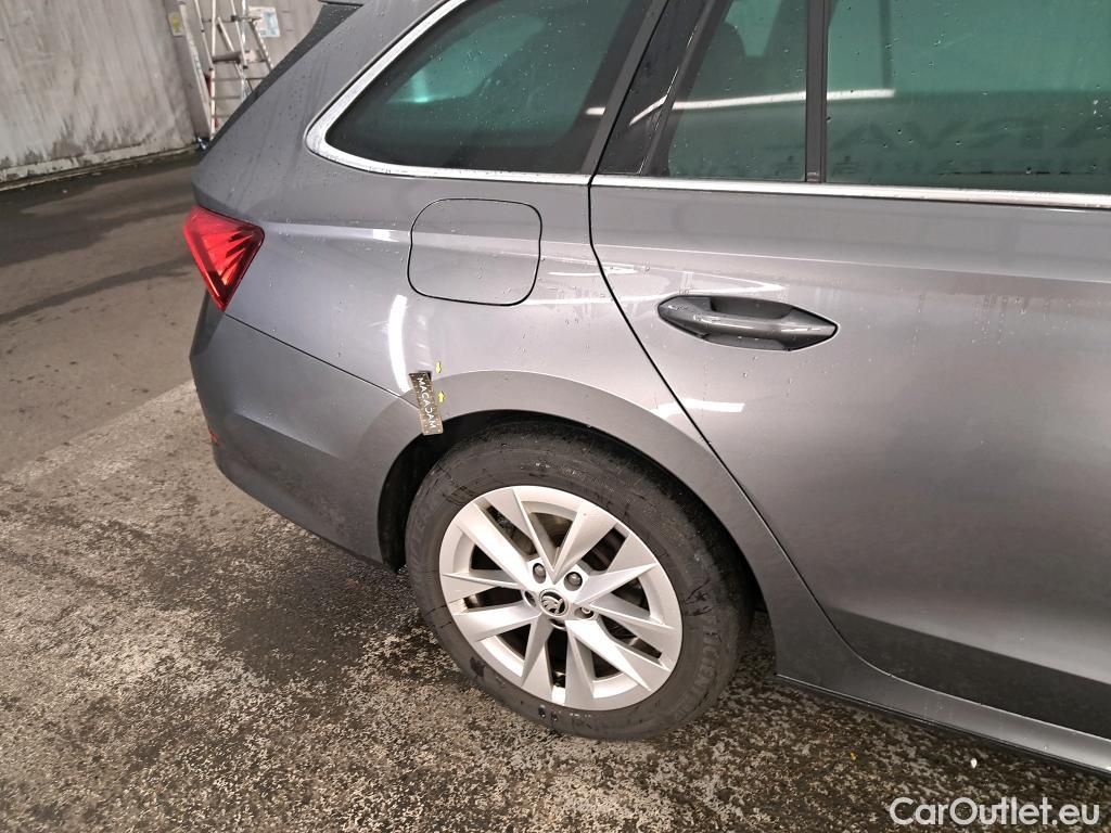  Skoda  Octavia SKODA  Combi / 2020 / 5P / Break 1.0 TSI mHEV e-TEC 110 DSG7 Style #5