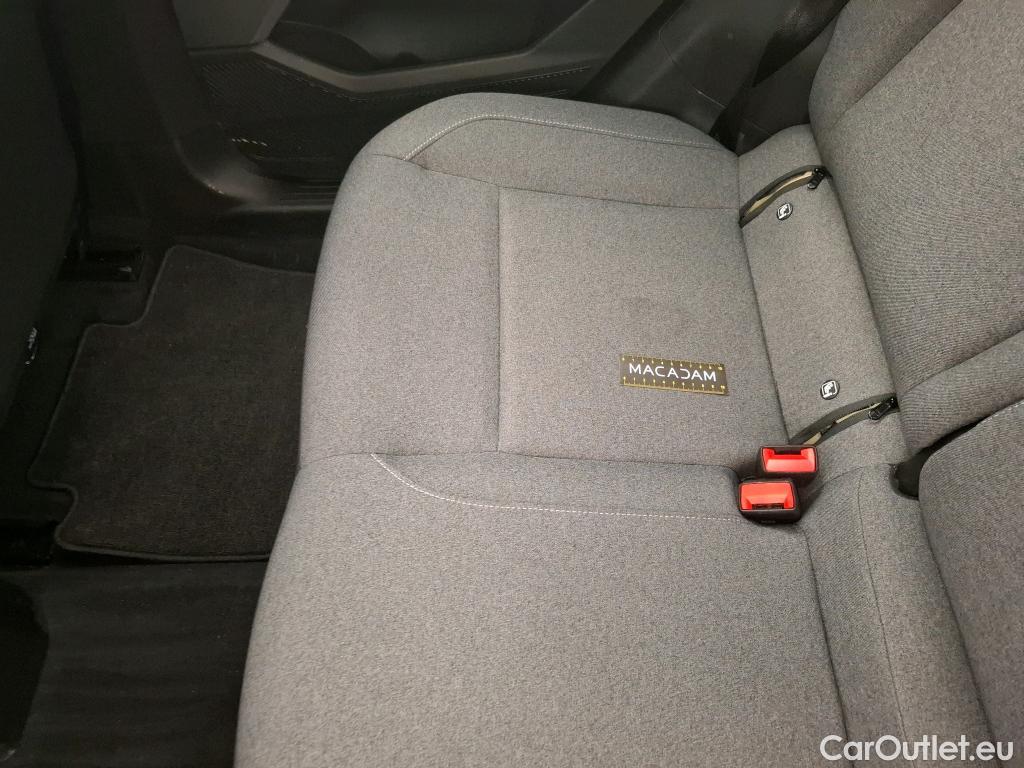  Renault  Austral  Evolution 1.2 E-TECH Hybrid 200CV BVAV 6E #18