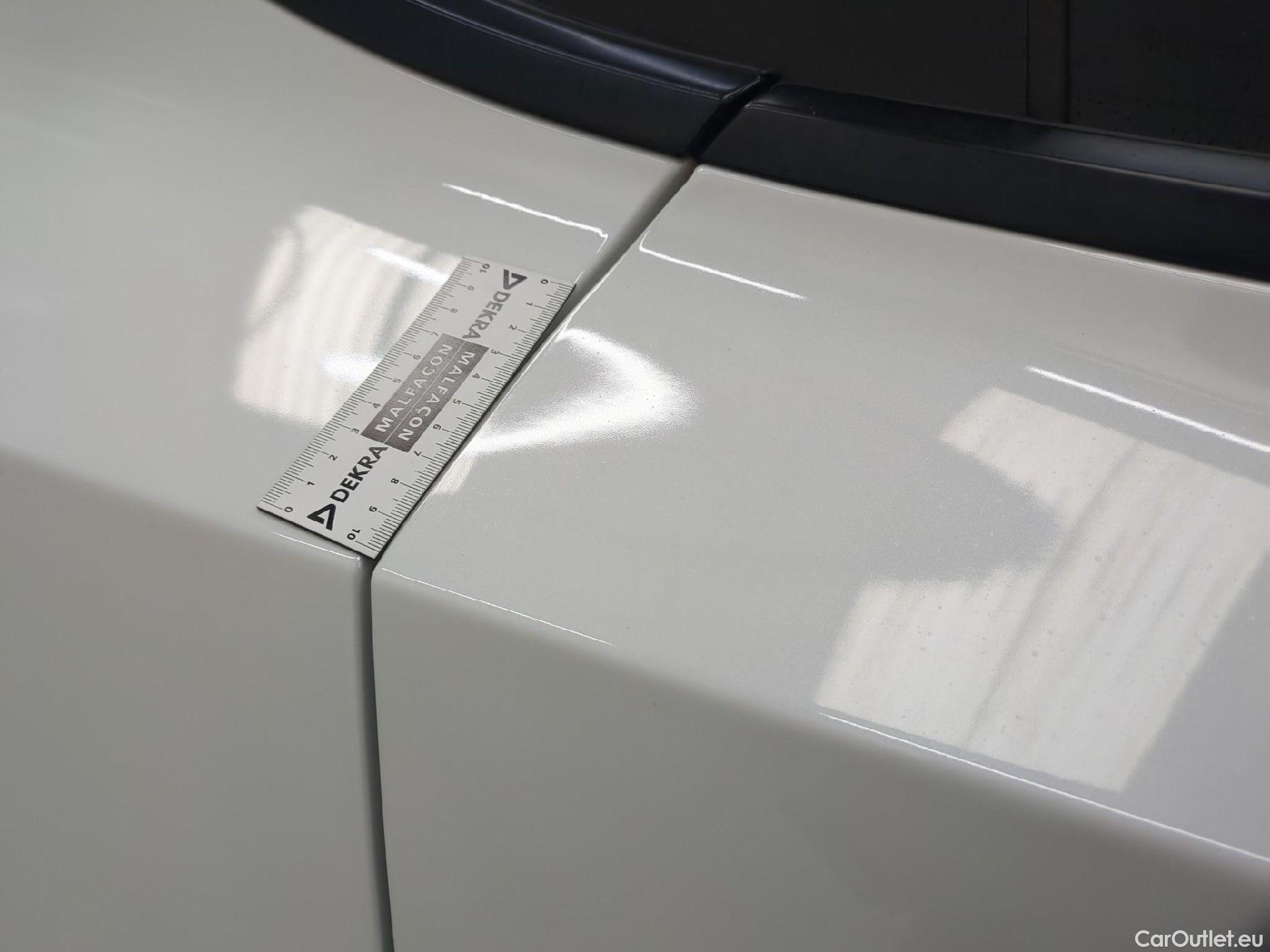  Tesla  Model Y TESLA  / 2020 / 5P / SUV Grand Autonomie Dual Motor AWD #28