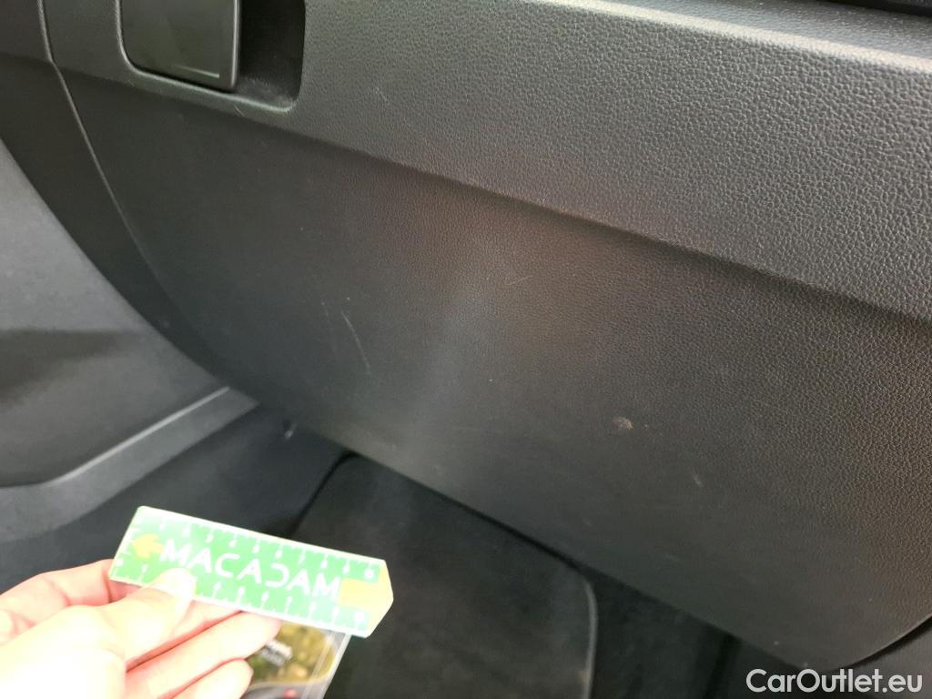  Volkswagen  T-ROC VOLKSWAGEN  / 2017 / 5P / SUV 1.5 TSI 150 EVO CARAT EXCLUSIVE DSG7 #1