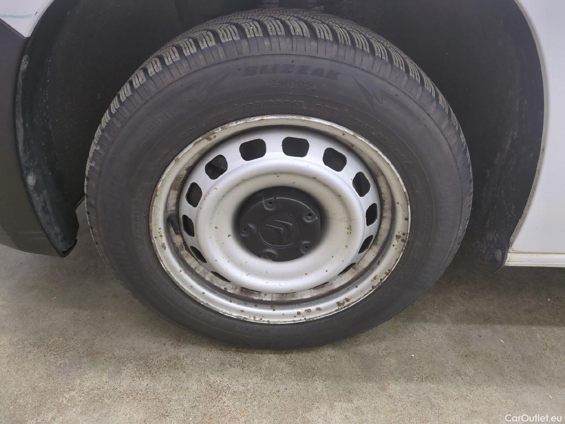  Citroen  Berlingo  Fourgon Club M 650 1.5 BlueHDi 75CV BVM5 E6dT #1