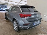  Volkswagen  T-ROC VOLKSWAGEN  / 2017 / 5P / SUV 1.5 TSI 150 EVO CARAT EXCLUSIVE DSG7 #2