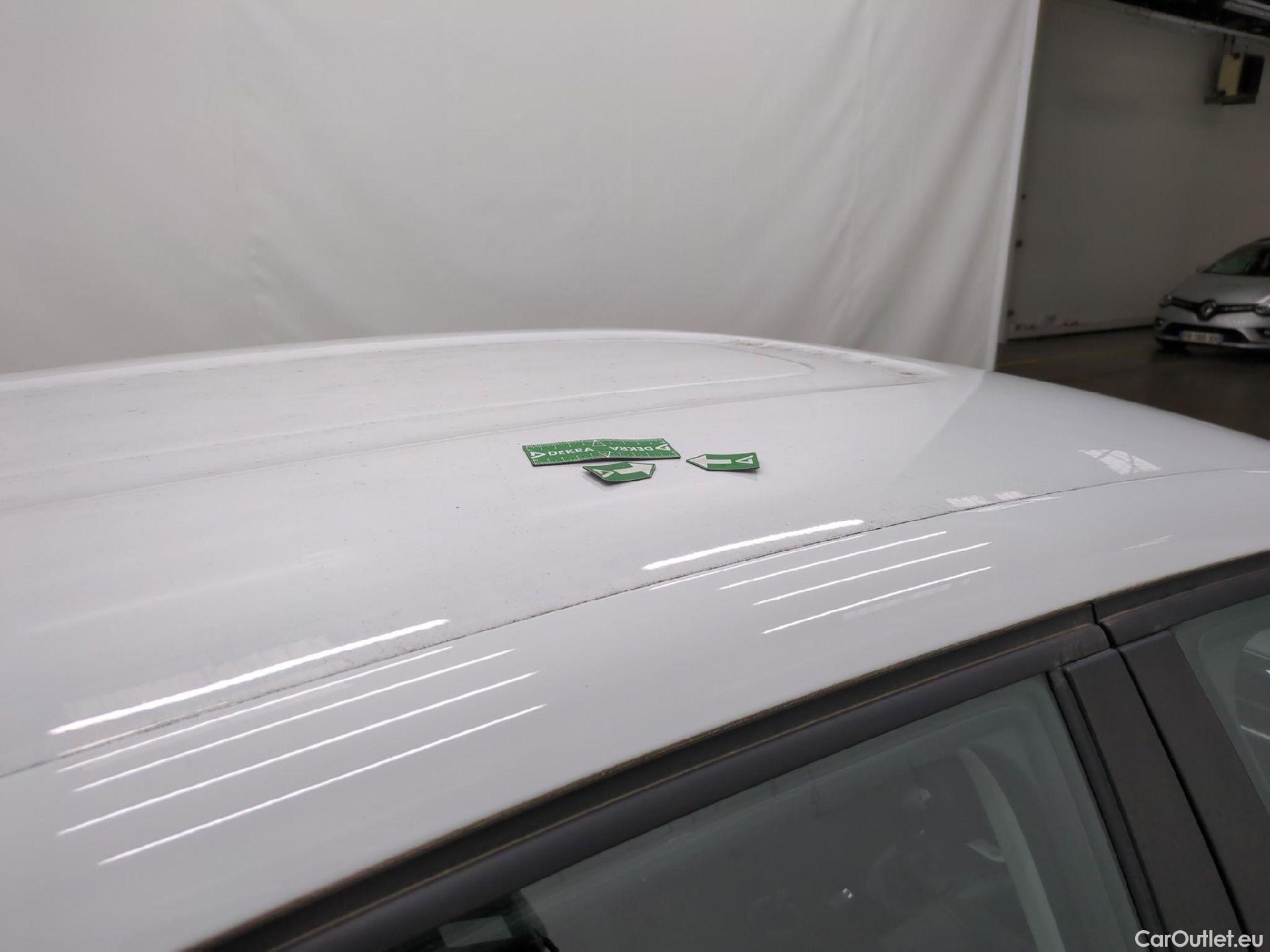  Citroen  C3 CITROEN  Société / 2020 / 5P / Berline PureTech 83 S&S BVM Feel Nav #4