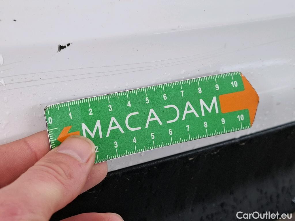  Peugeot  208  Affaire Premium Pack 1.5 HDi 100CV BVM5 E6dT #3