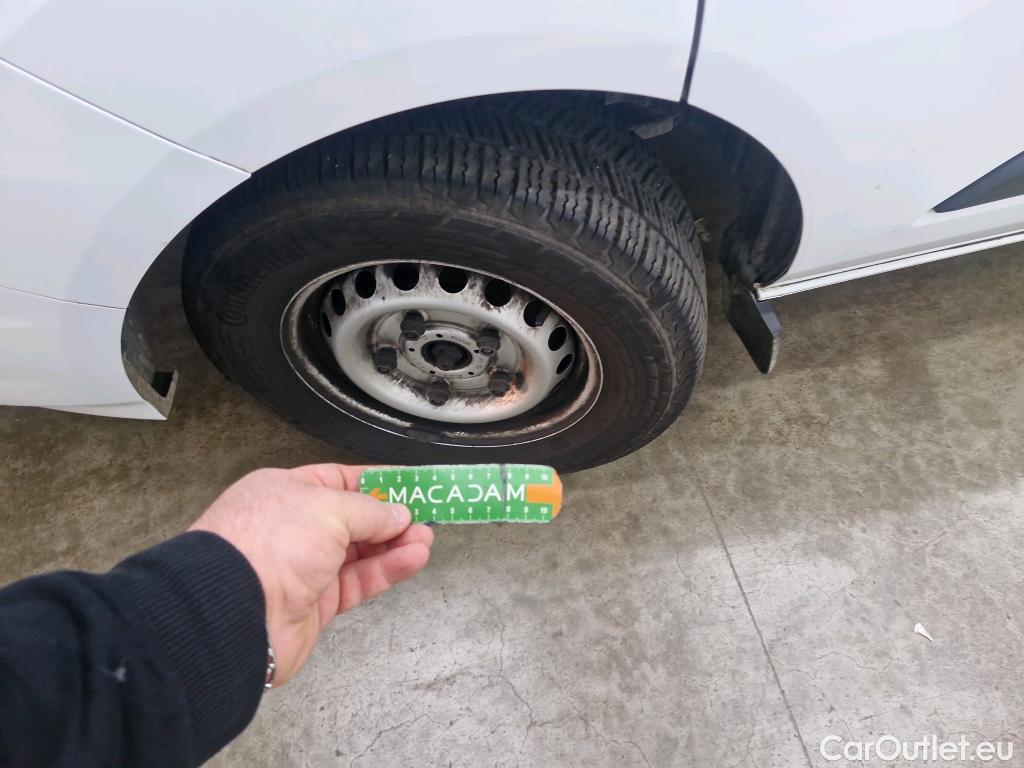  Ford  Transit FORD  Custom / 2018 / 4P / Fourgon tôlé 2.0 ECOBLUE 105 300 L2H1 TREND BUSINESS #31