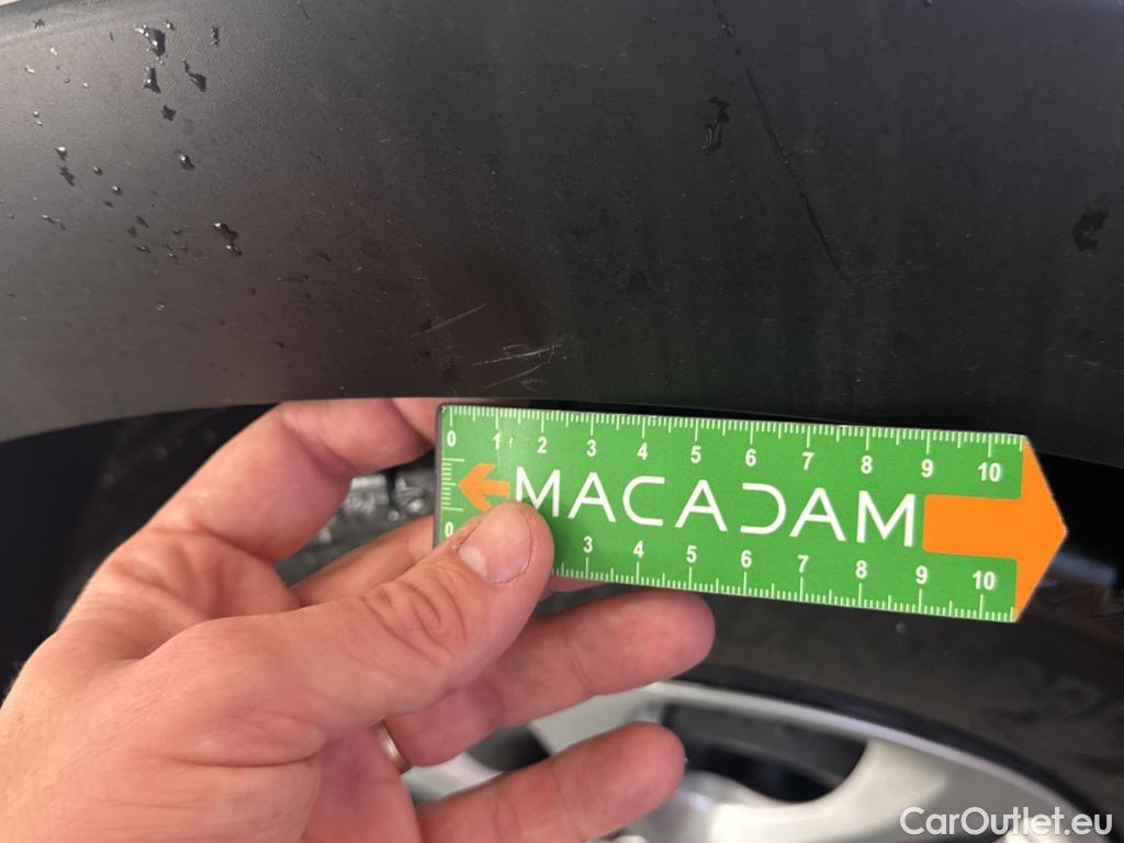  Citroen  C3  Société Feel Business R 1.5 BlueHDI 100CV BVM6 6E #2