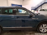  Volkswagen  Tiguan VOLKSWAGEN  / 2020 / 5P / SUV 2.0 TDI SCR 110KW ELEGANCE DSG #43