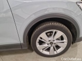  Audi  Q2 AUDI  / 2020 / 5P / SUV 2.0 35 TDI BUSINESS S TRONIC #33