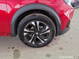  Peugeot  2008 PEUGEOT  / 2019 / 5P / CROSSOVER PURETECH 130 EAT8 ALLURE PACK S/S AUT. #98