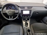 Skoda  Octavia SKODA  / 2016 / 5P / STATION WAGON 2.0 TDI EXECUTIVE DSG #3