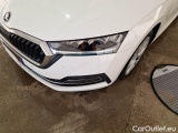  Skoda  Octavia SKODA  WAGON / 2020 / 5P / STATION WAGON 2.0 TDI EVO 110KW STYLE DSG #35