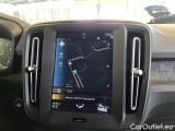  Volvo  XC 40 VOLVO XC40 / 2017 / 5P / SUV T2 AUTOMATICO BUSINESS #98