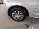  Volvo  XC60 VOLVO  / 2017 / 5P / SUV D4 AWD GEARTR. BUSINESS #73