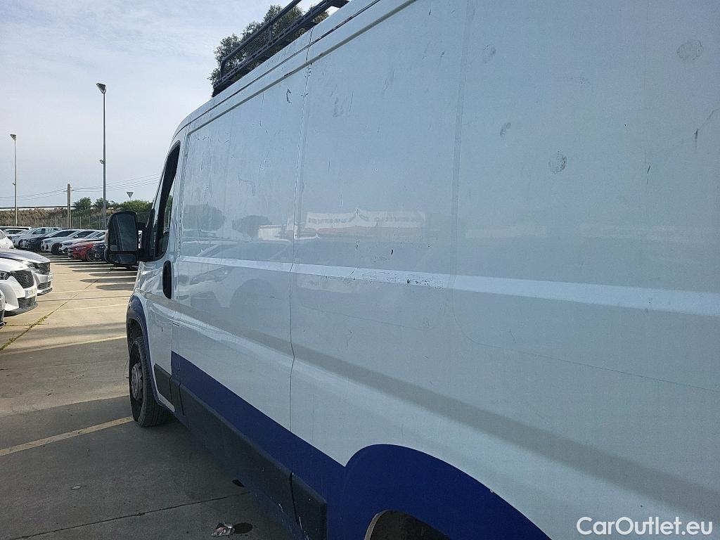  Citroen  Jumper CITROEN  / 2014 / 4P / furgón BlueHDi 96KW (130CV) Furgón 33L2H1 #12