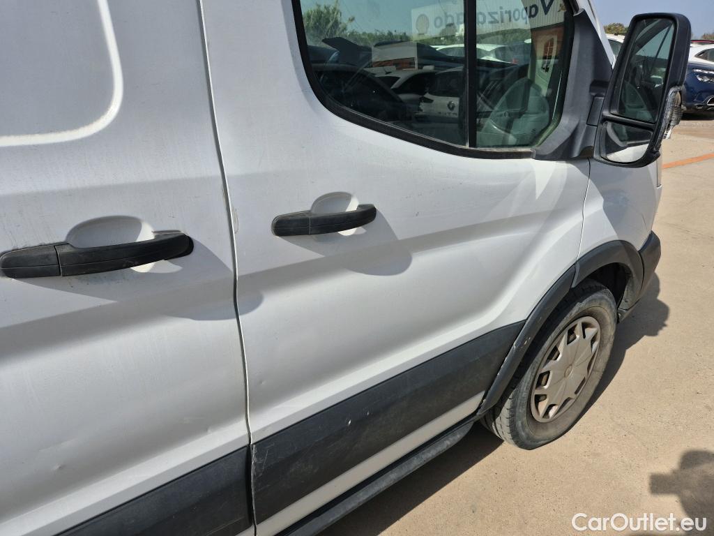  Ford  Transit FORD  / 2013 / 4P / furgón 350 96kW L3H2 Van Trend Delantera #30