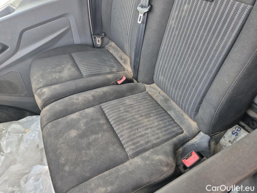  Ford  Transit FORD  / 2013 / 4P / furgón 350 96kW L3H2 Van Trend Delantera #35