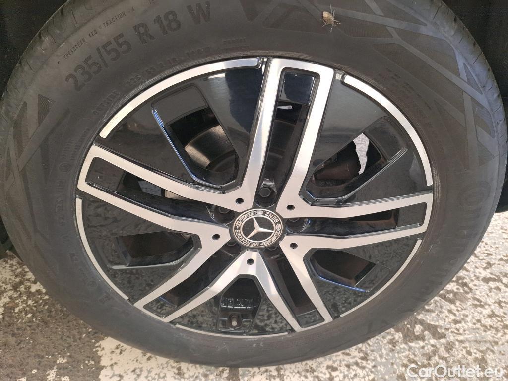  Mercedes  GLA MERCEDES-BENZ  / 2020 / 5P / SUV 1.3  200 PROGRESSIVE LINE DCT #21