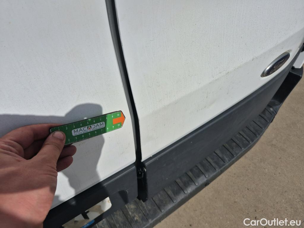  Ford  Transit FORD  / 2013 / 4P / furgón 350 96kW L3H2 Van Trend Delantera #72