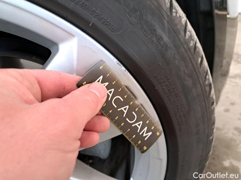  Audi  A3 AUDI  Sportback / 2020 / 5P / Berline 30 TFSI MHEV S Tronic 110 Business Line #17