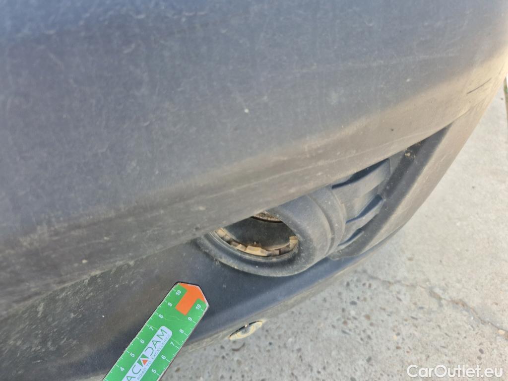  Ford  Transit FORD  / 2013 / 4P / furgón 350 96kW L3H2 Van Trend Delantera #25