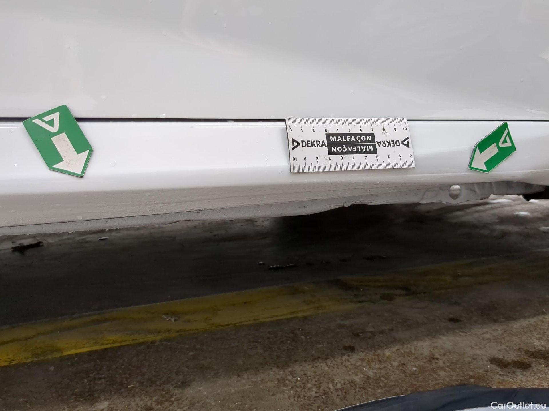  Peugeot  208  Premium 1.5 HDi 100CV BVM6 E6d #14