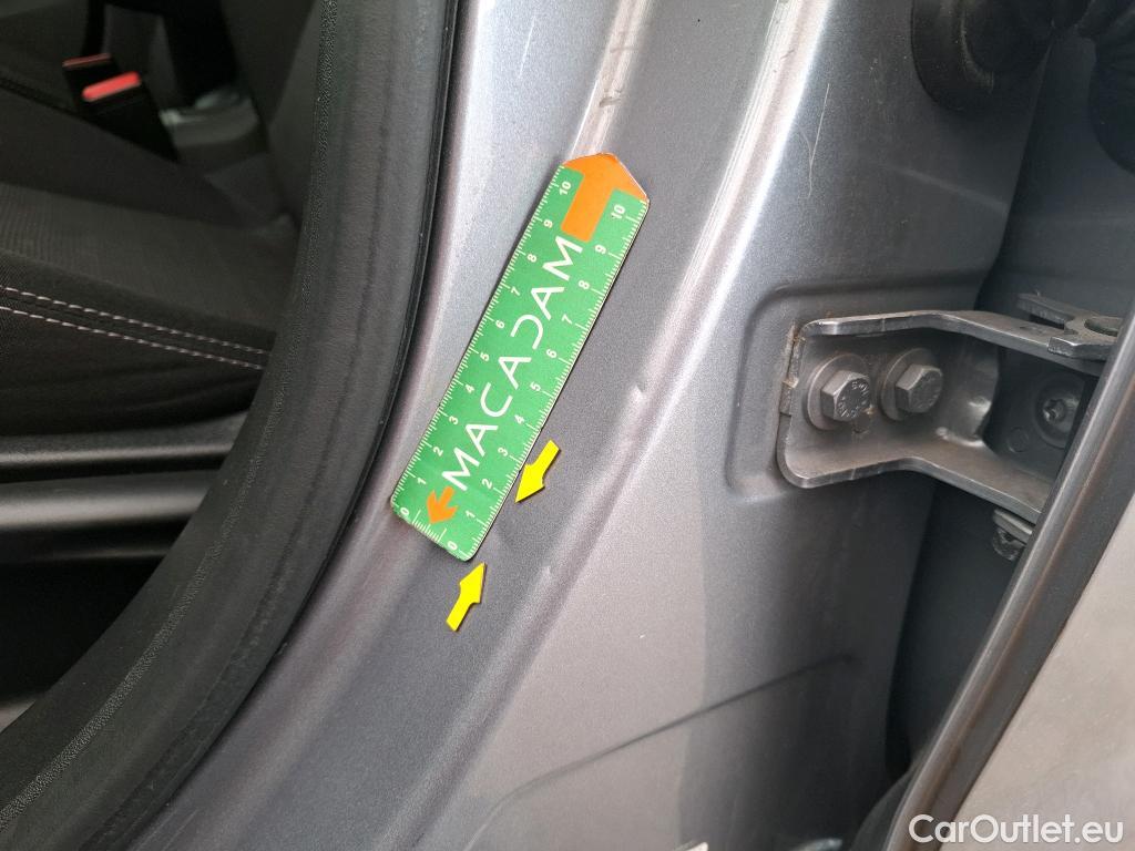  Peugeot  208  Active Business 1.2 80CV BVM5 E6dT #40