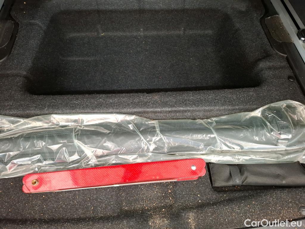  Bmw  X3 Série  sDrive 18d Luxury 2.0 150CV BVA8 E6d #24