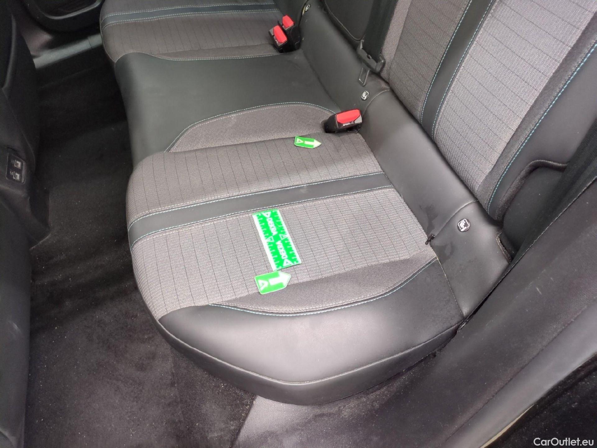  Peugeot  2008  Allure Business 1.5 HDi 130CV BVA8 E6d #6