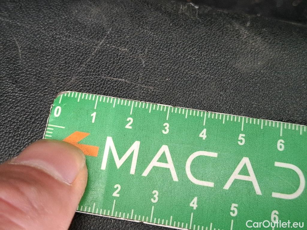  Peugeot  208  Active Business 1.2 80CV BVM5 E6dT #35