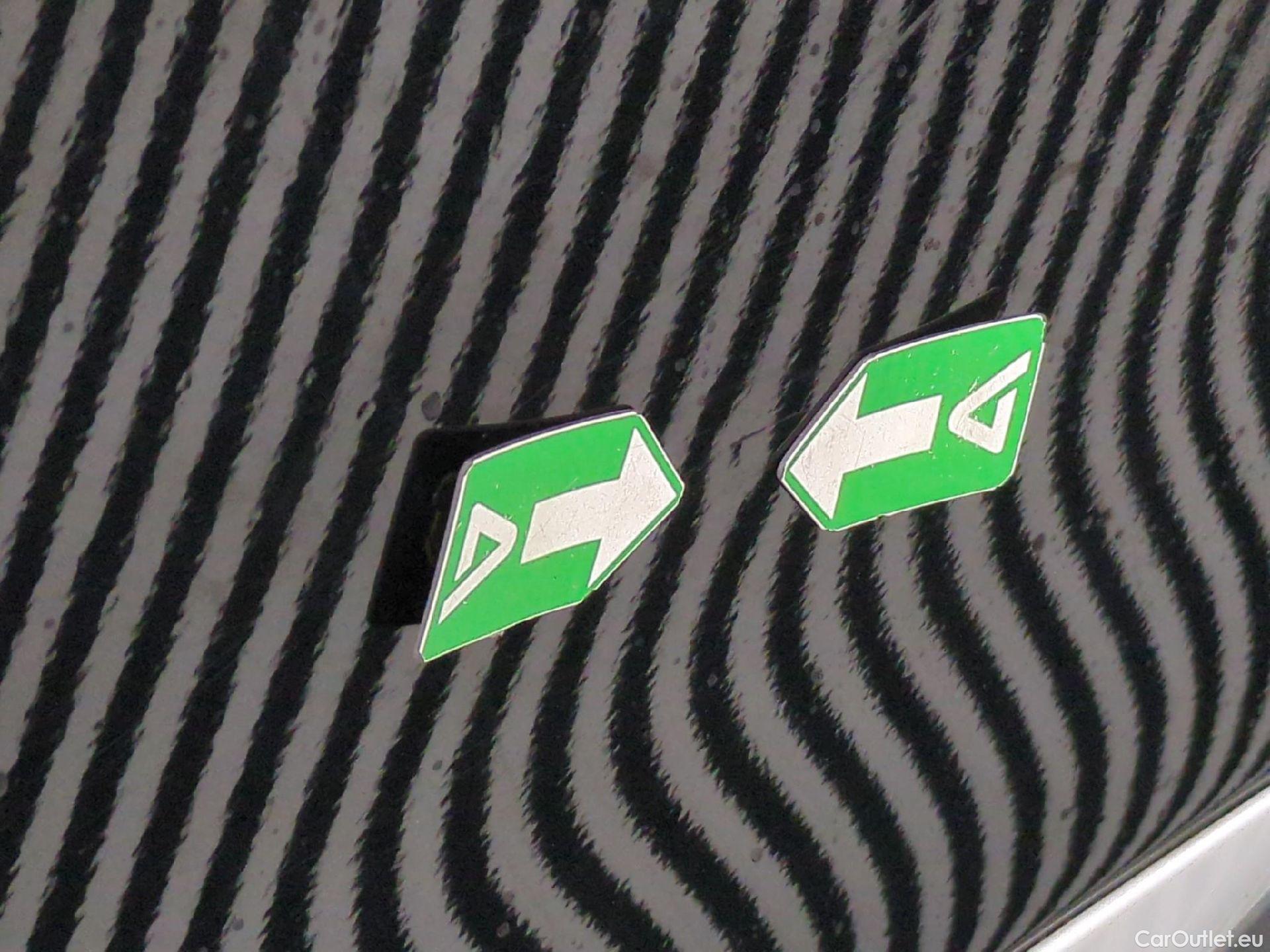  Peugeot  2008  Allure Business 1.5 HDi 130CV BVA8 E6d #29